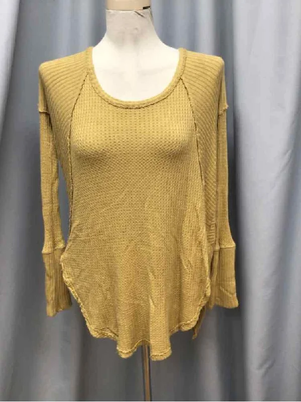 FREE PEOPLE SIZE SMALL Ladies TOP